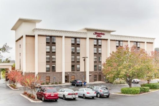 Hampton Inn and Suites- Numerous Loactions Nationwide